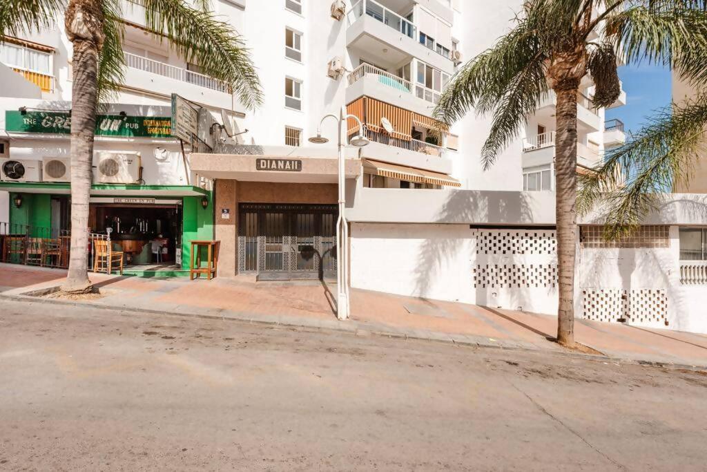 Amplio Con Vistas Al Mar Y Piscina En Benalmadena Apartment Exterior photo